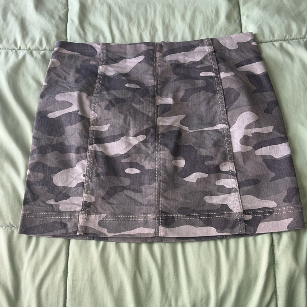 Jolt camo skirt - Picture 1 of 4